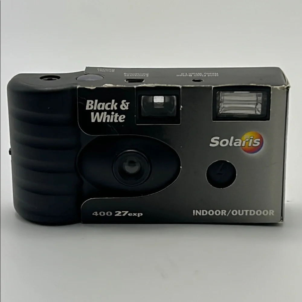 Solaris Black White Disposable Camera 400 27exp Indoor/ Outdoor